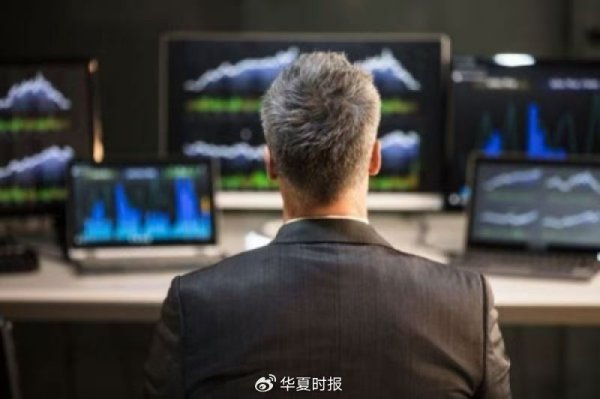 星火牛 贝莱德基金“绩优经理”业绩高点“急流勇退”